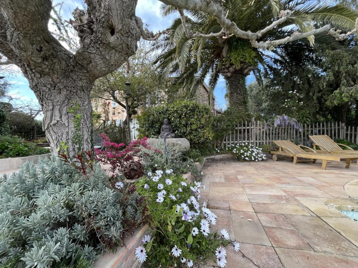 La Maison De Justine Grimaud Kültér fotó